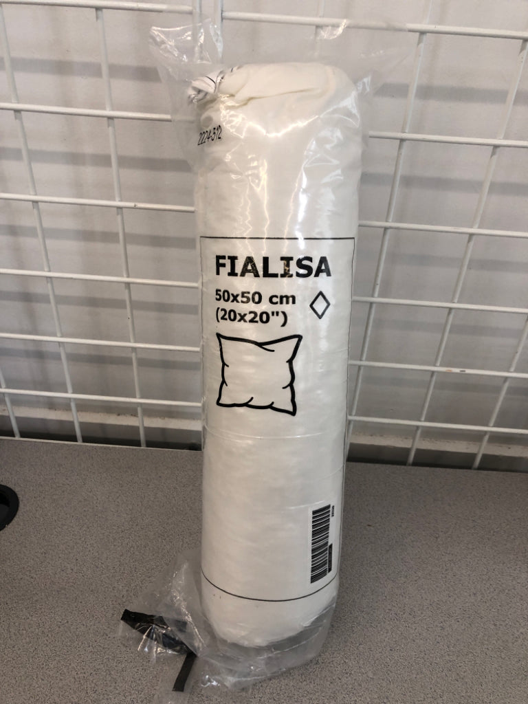 NIP PILLOW - FIALISA.