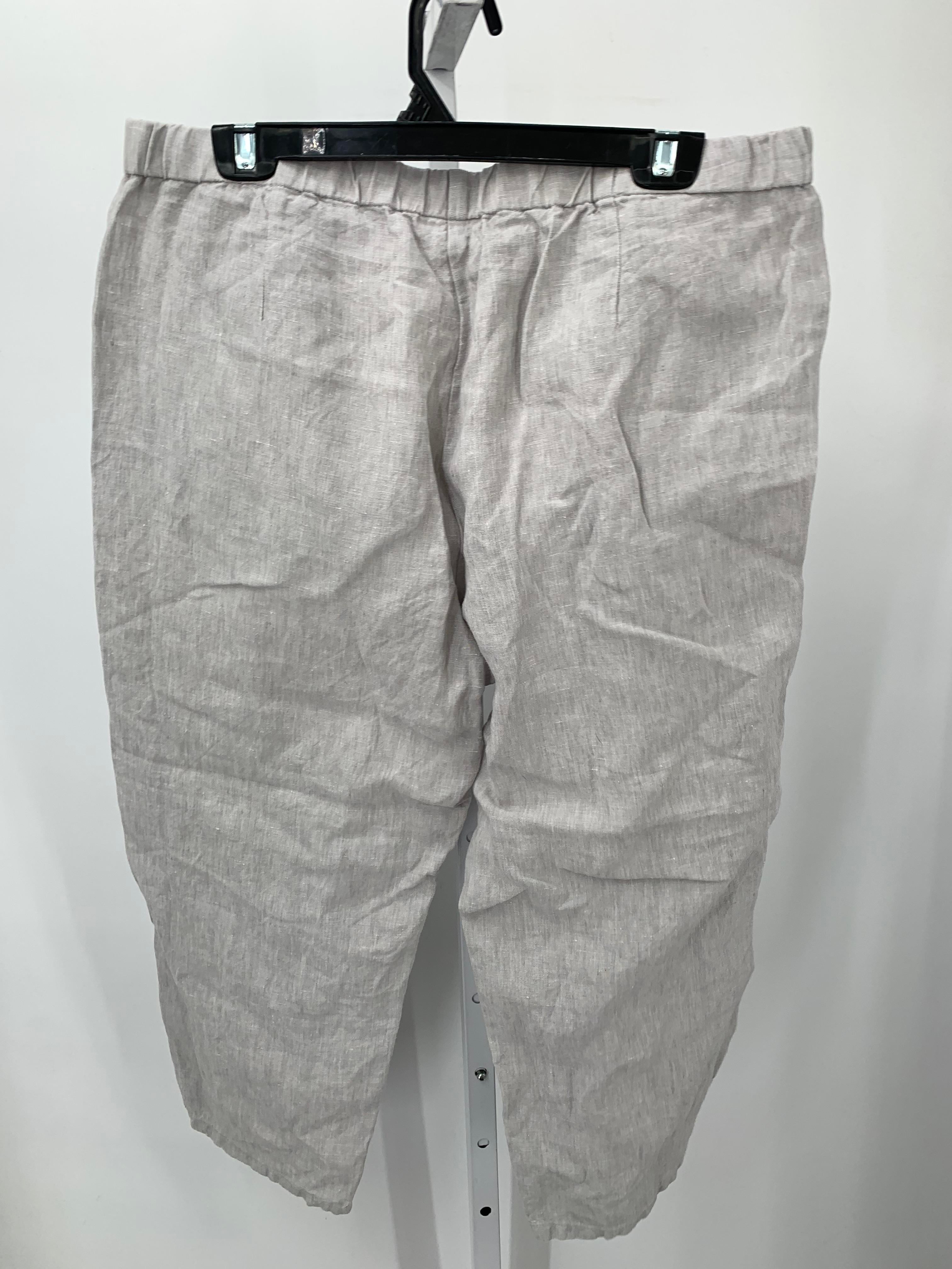 J-Jill Size Medium Misses Capri Pants