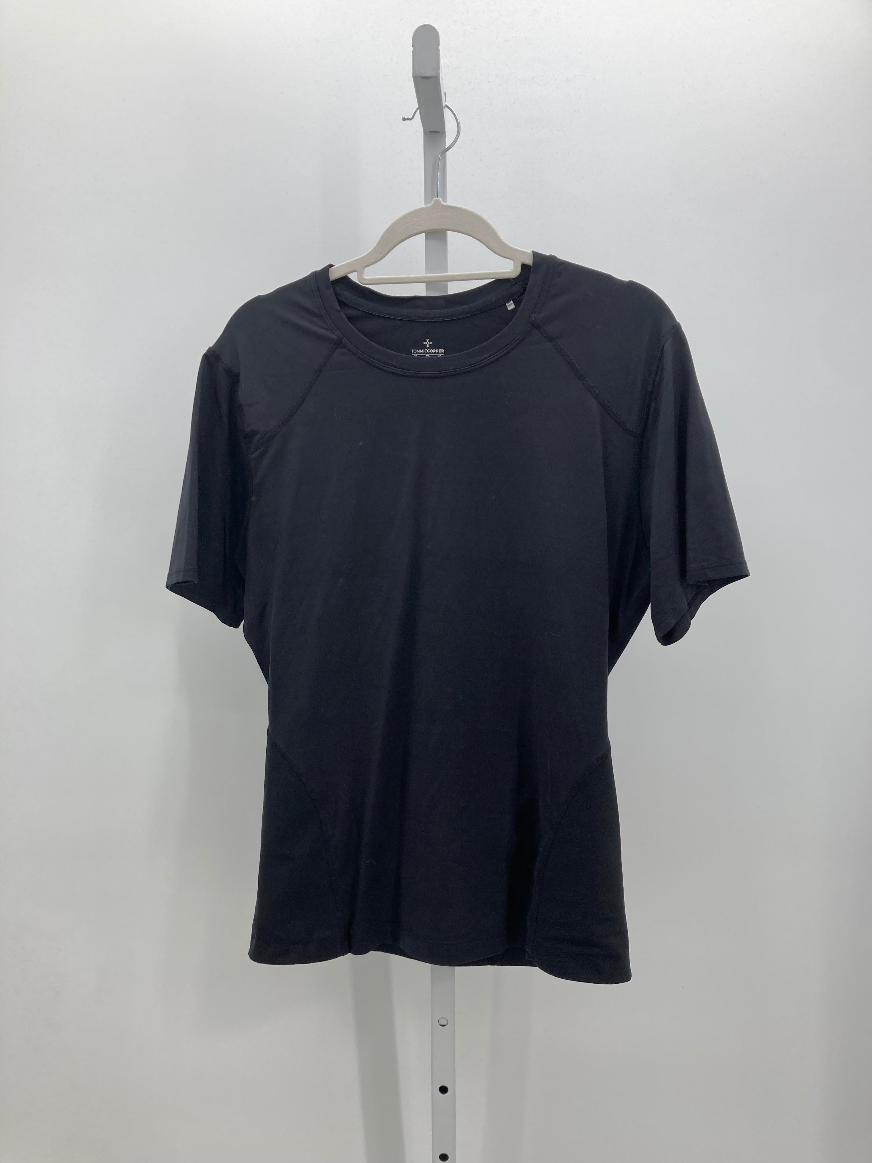Size Extra Large Misses Short Sleeve Shirt