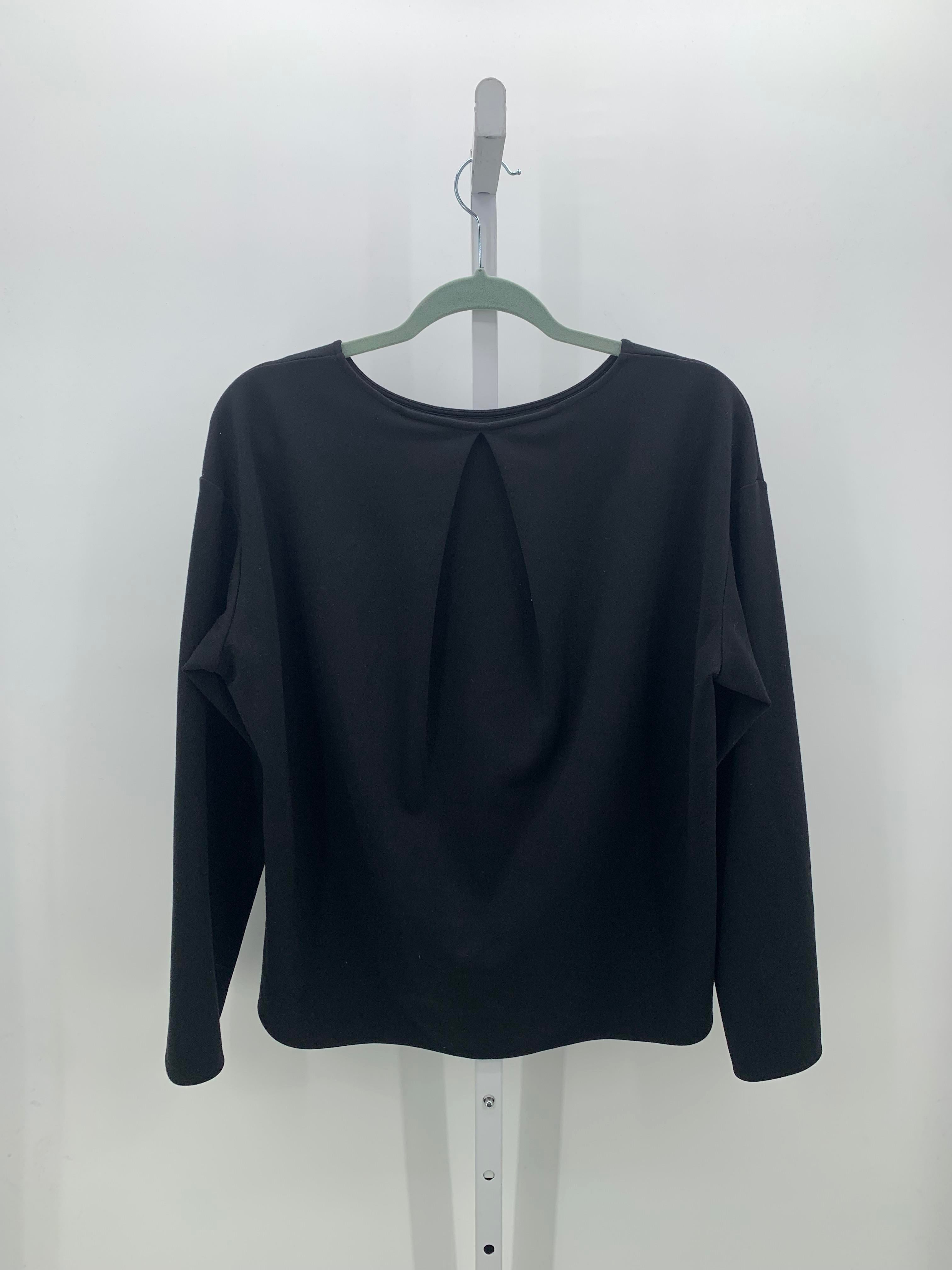 Uniqlo Size Medium Misses Long Sleeve Shirt