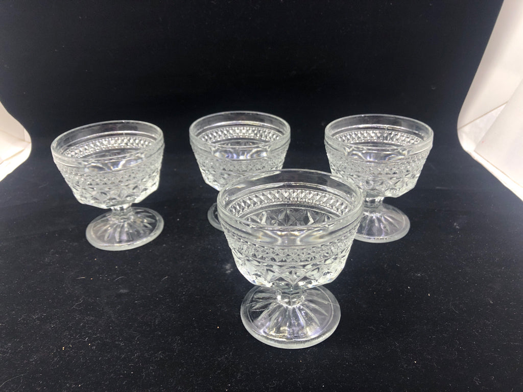 4 CUT GLASS DESSERT BOWLS.