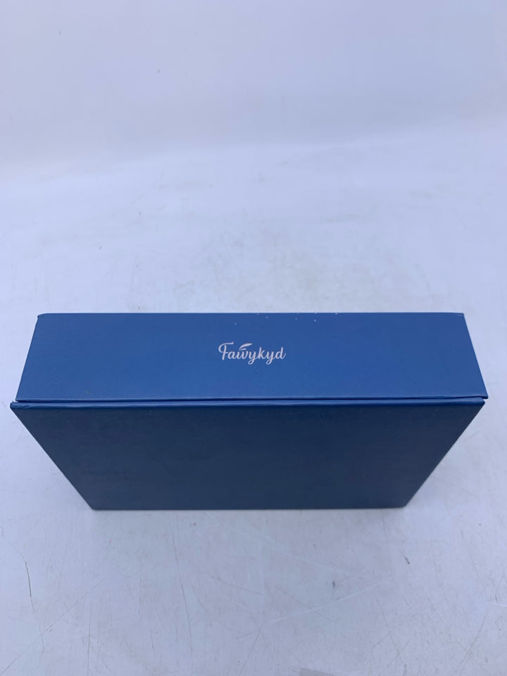 TAURUS ZODIAC SIGN BOX W/ STONES.