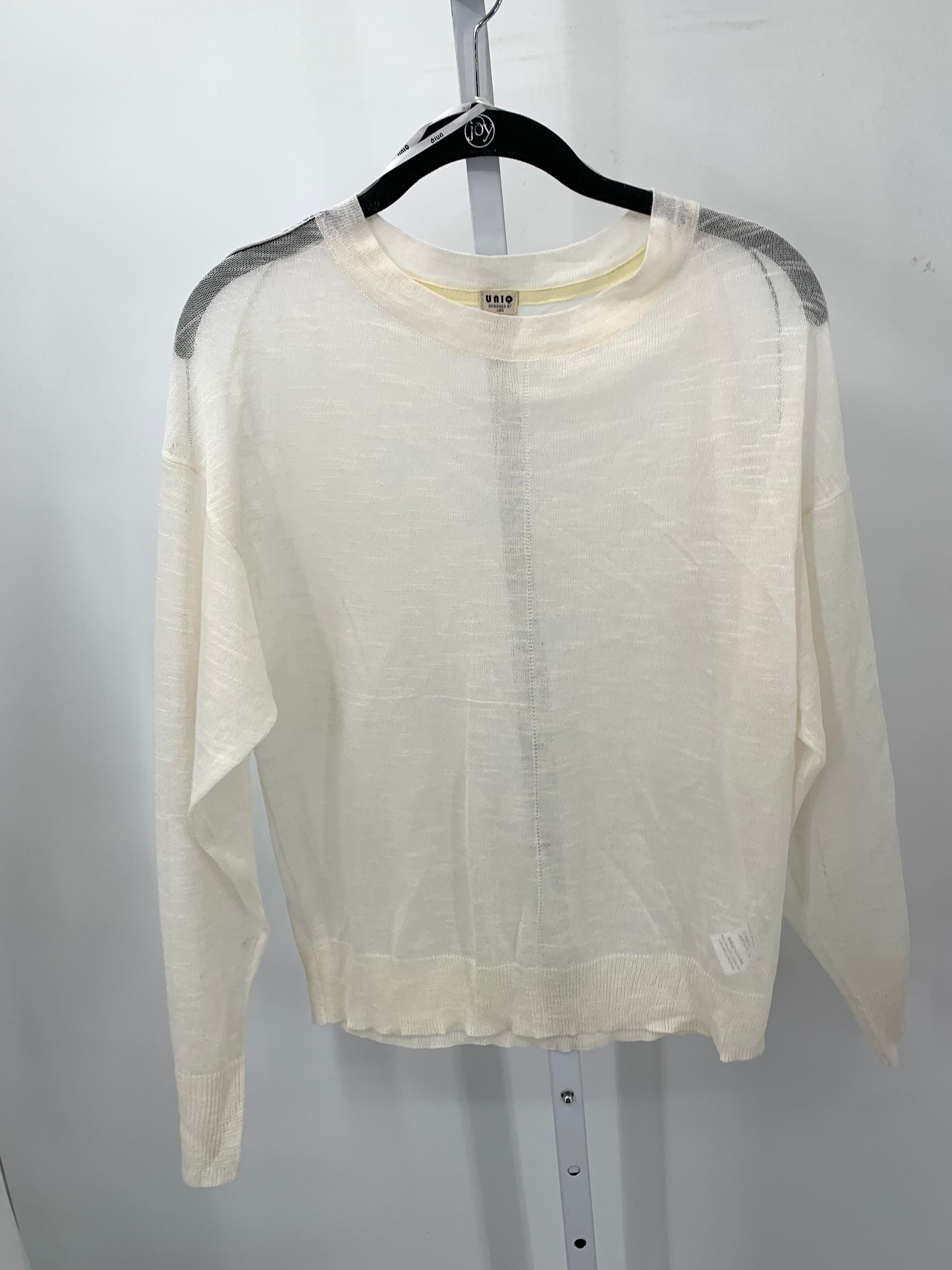 Size Small Juniors Long Sleeve Shirt