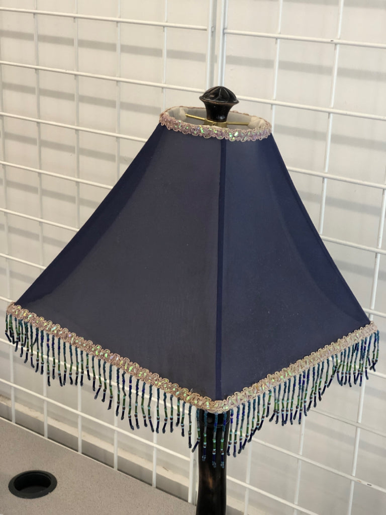 DRK WOOD LAMP W/BLUE BEADED DANGLE SHADE.