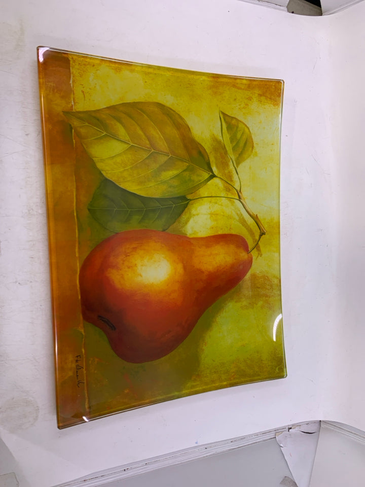 HEAVY PEAR RECTANGLE SERVING PIECE GLASS.