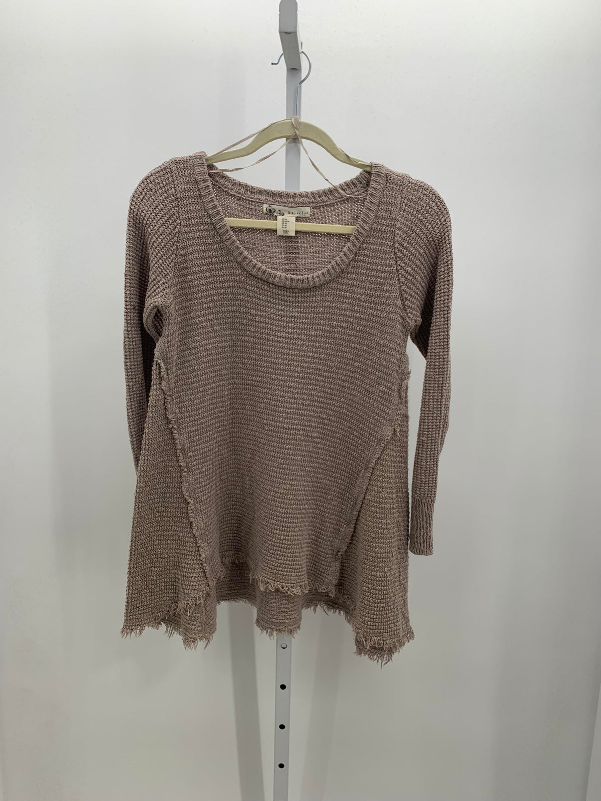 Kaisely Size Medium Misses Long Slv Sweater