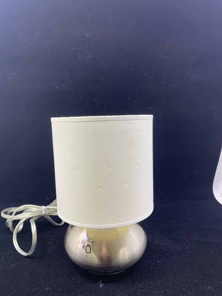 SMALL MINI TOUCH LAMP W WHITE SHADE.