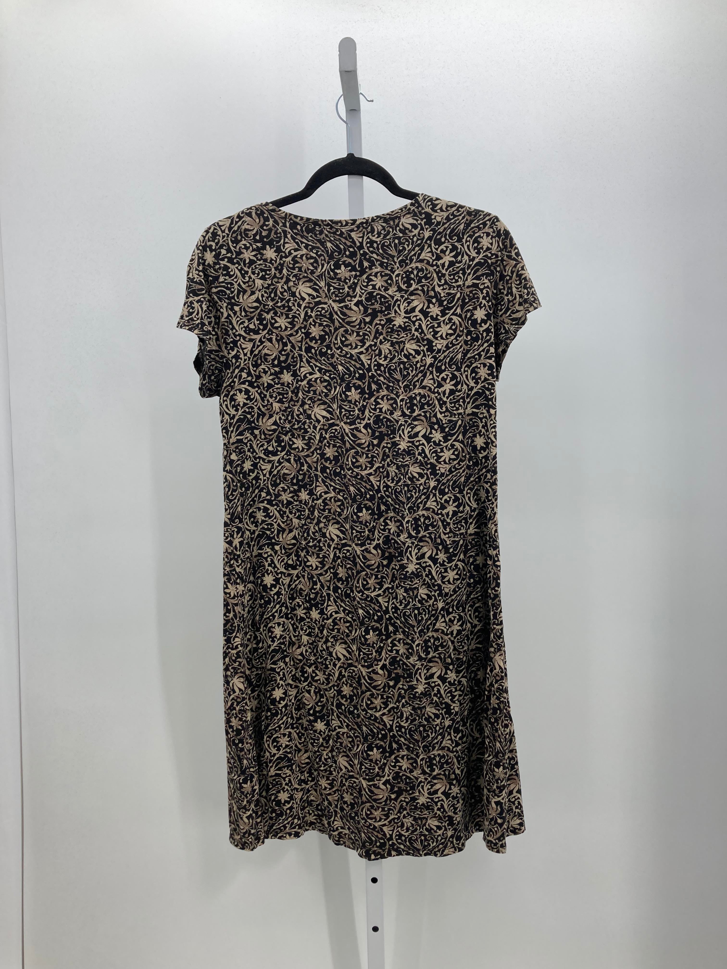 Size Medium Misses Short Sleeve Dress