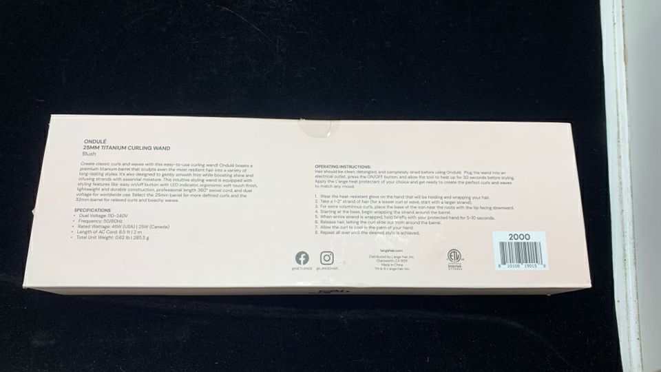 NIB ONDULE 25MM TITANIUM CURLING WAND.