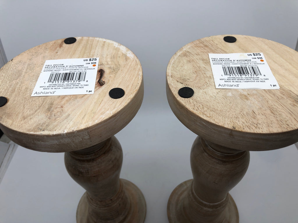 2 RUSTIC WOOD CANDLE HOLDERS.