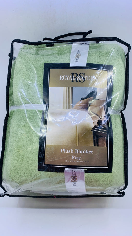 NIP ROYAL SATEEN PLUSH BLANKET- KING.