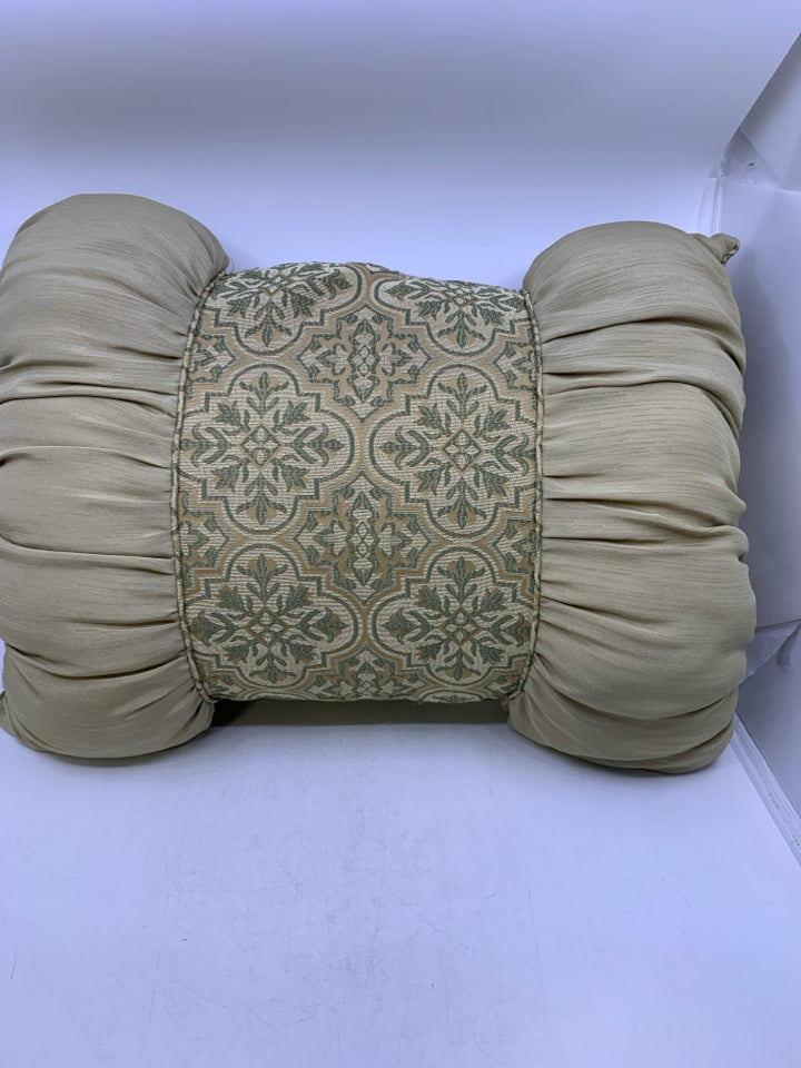 TAN MEDALLION PATTERN W/ SHEER SIDES RECTANGLE.