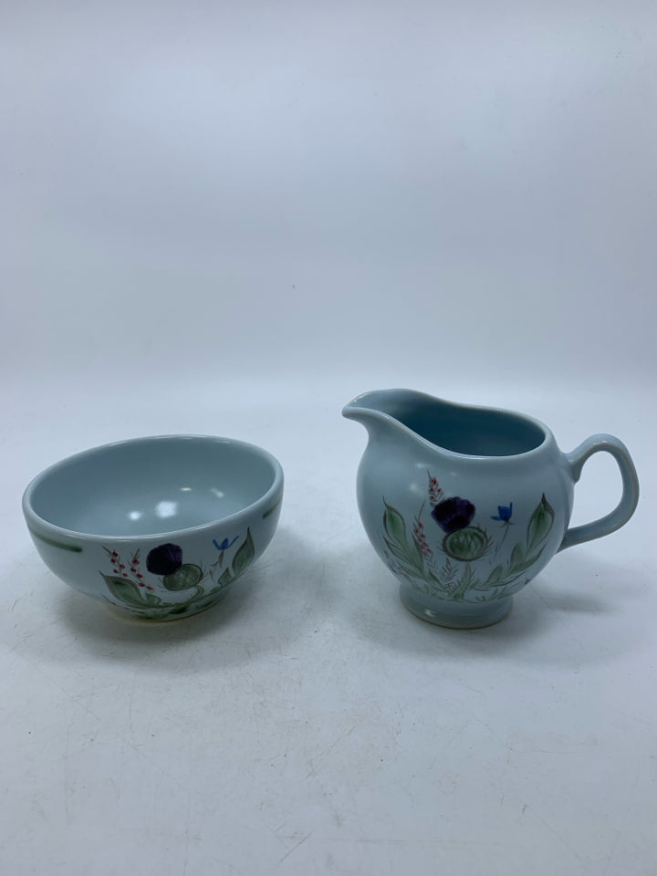 VTG LIGHT BLUE STONEWARE PAINTED FLORAL SUGAR/CREAMER SET.