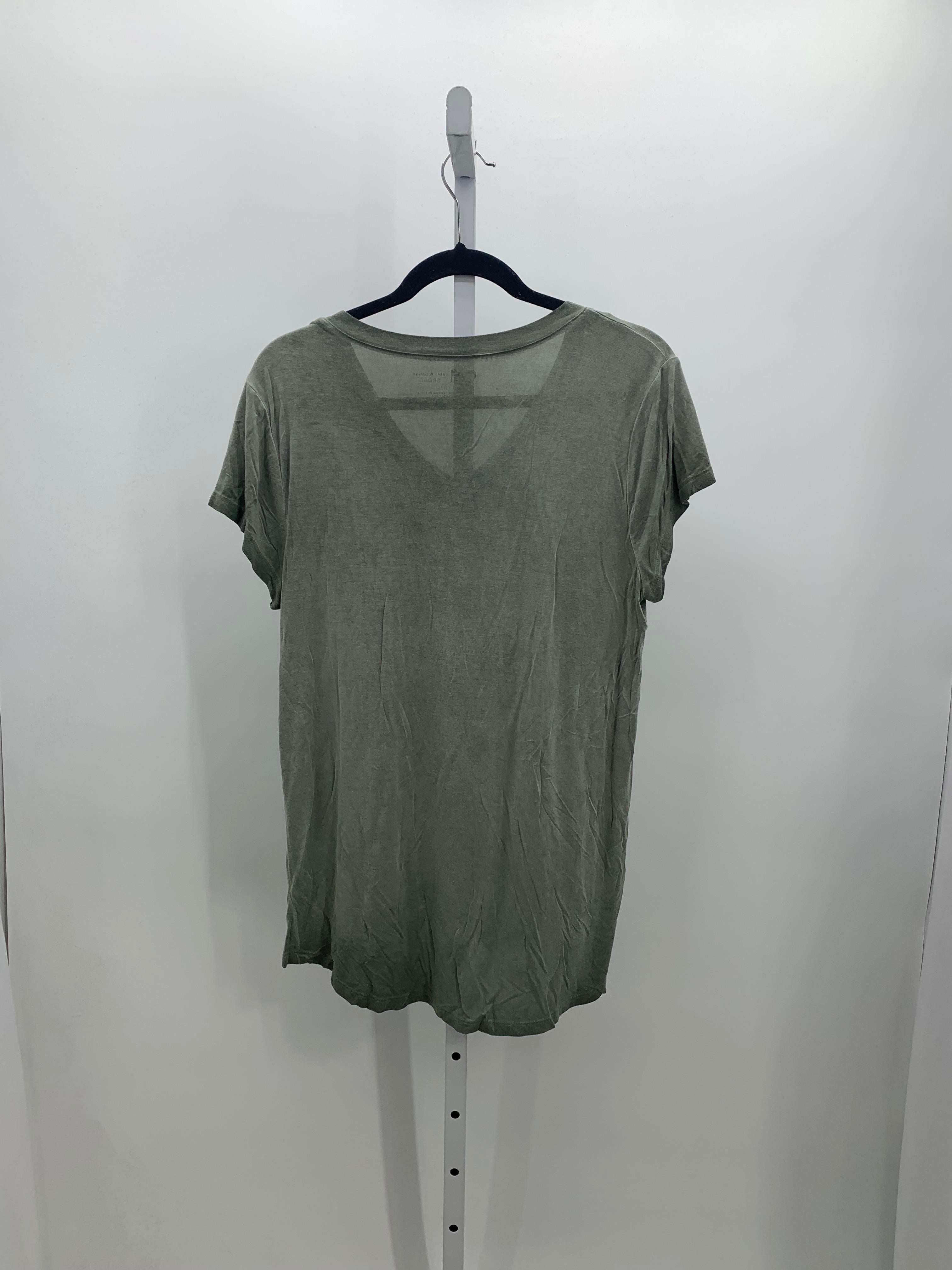 Cable & Gauge Size Large Misses Short Sleeve Shirt