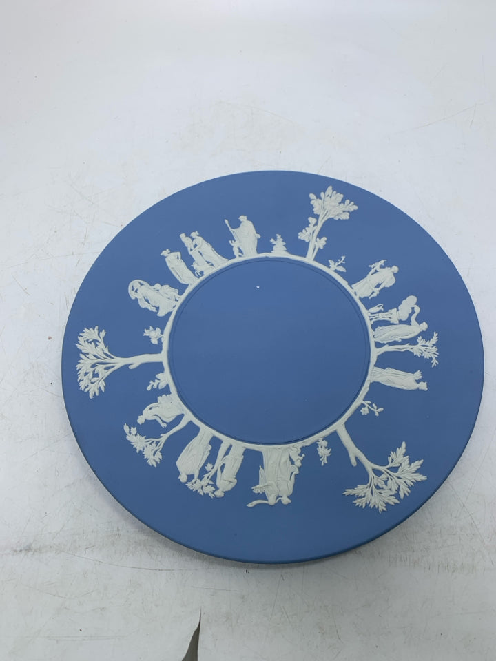 VTG JASPERWARE PLATE W/ DIFFERENT SCENES RIM.