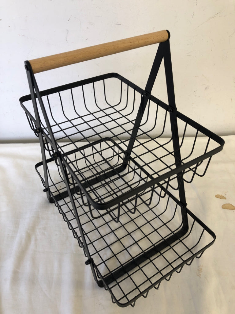 2 TIER BLACK METAL TRAY W/WOOD HANDLE.