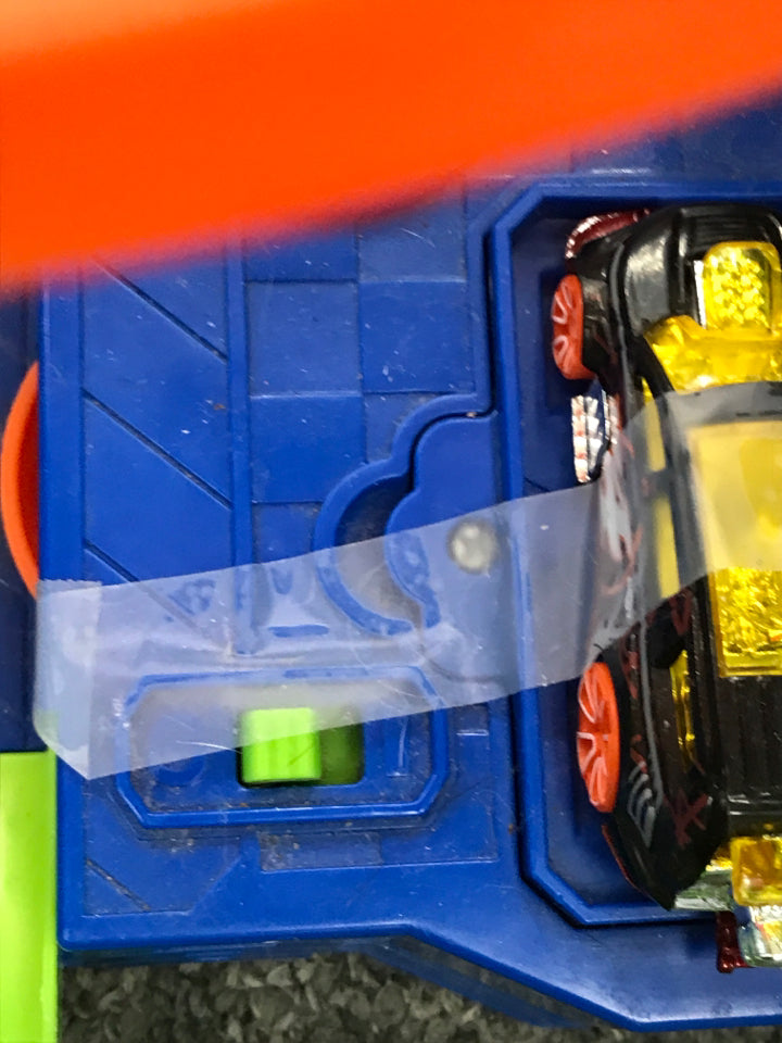 Hot Wheels Action Spiral Speed Crash Track Set with Motorized Booster & Toy Car