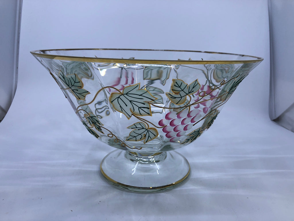 GRAPES EMBOSSED LARGE BOWL W/GOLD.