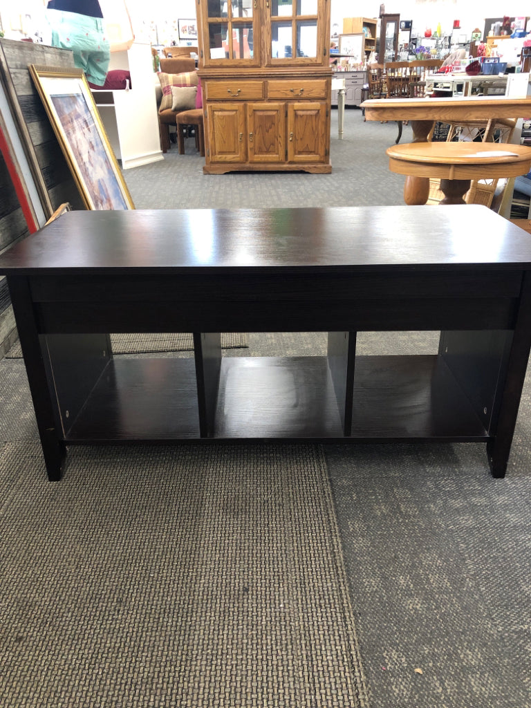 DARK FAUX CHERRY WOOD LIFT TOP COFFEE TABLE W/ 3 CUBBIES.