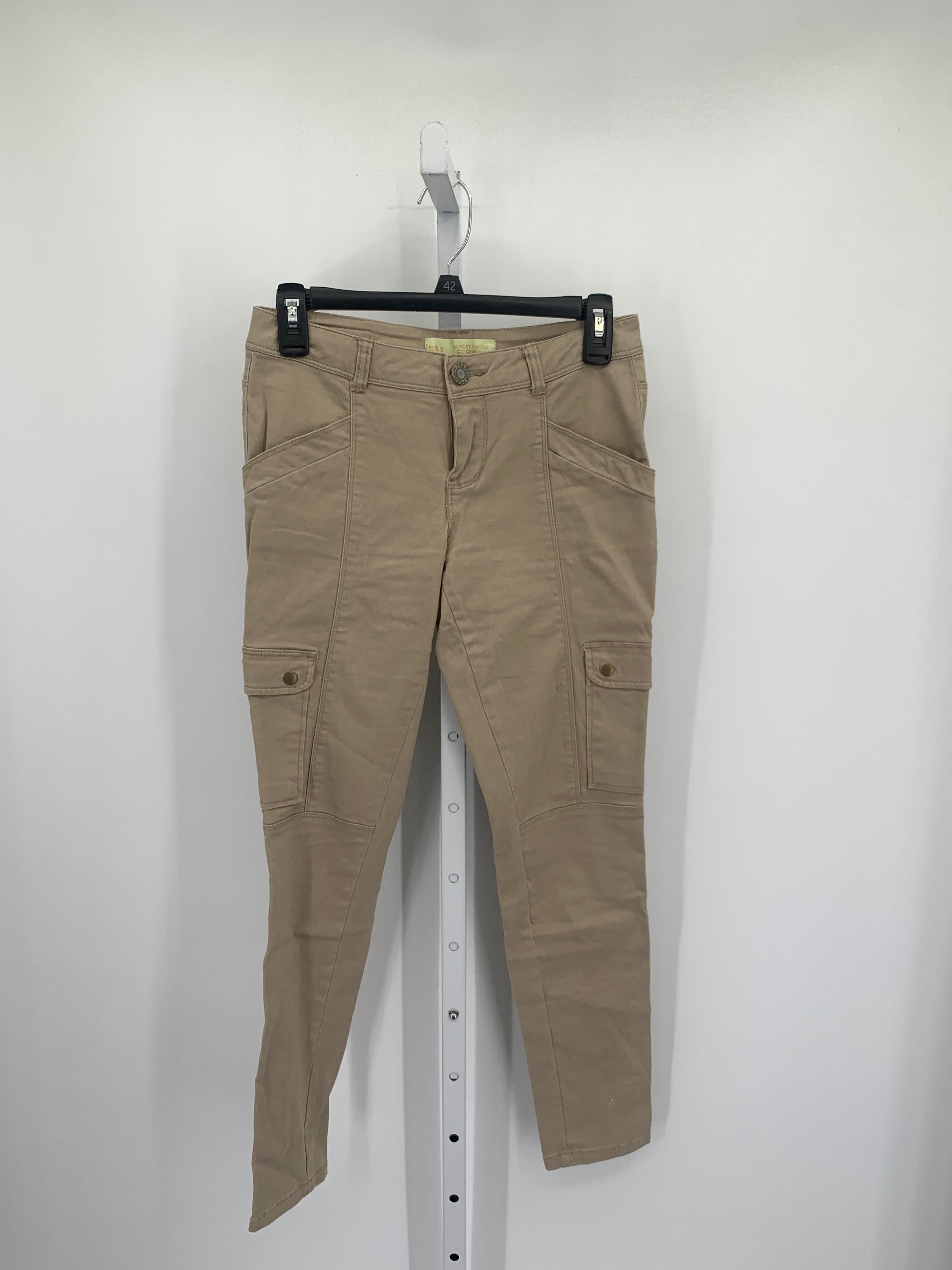 Almost Famous Size 3 Juniors Pants