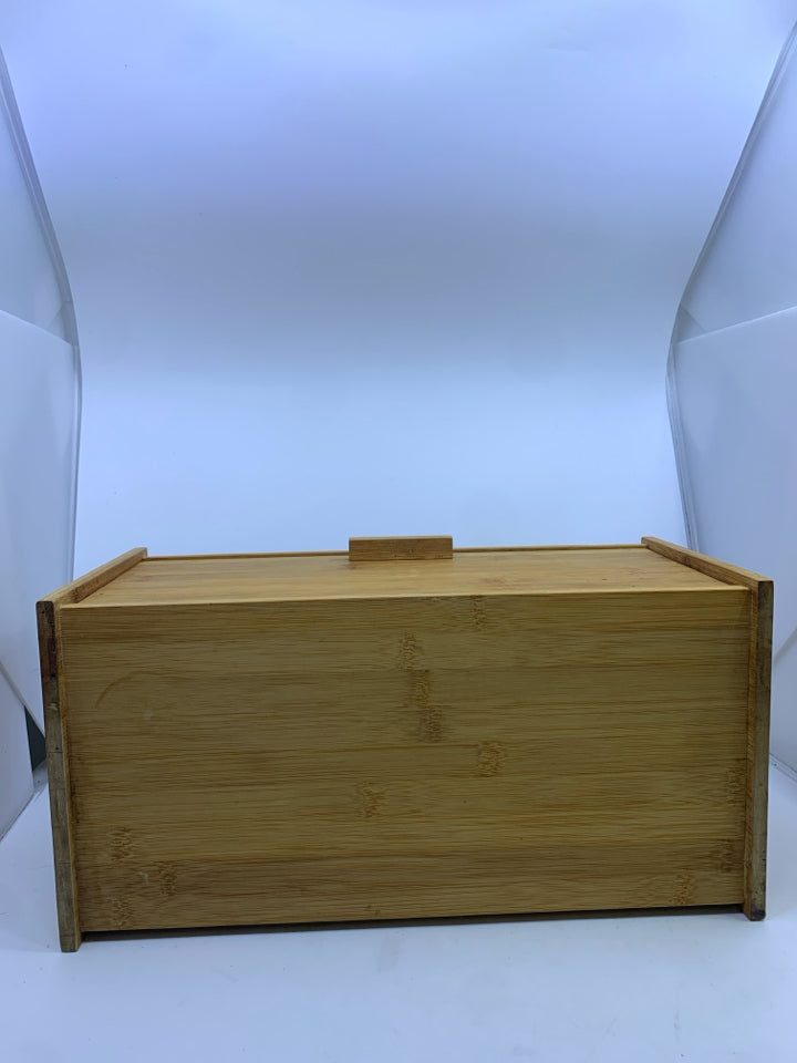 BAMBOO BREAD BOX.