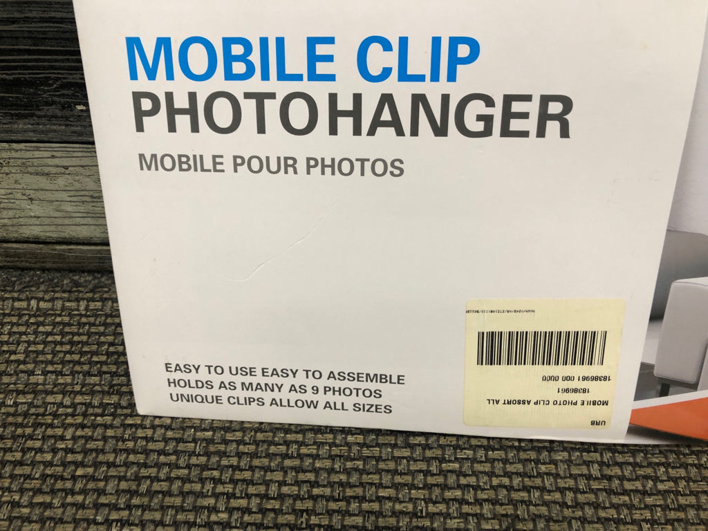 NIP MOBILE CLIP PHOTOHANGER.