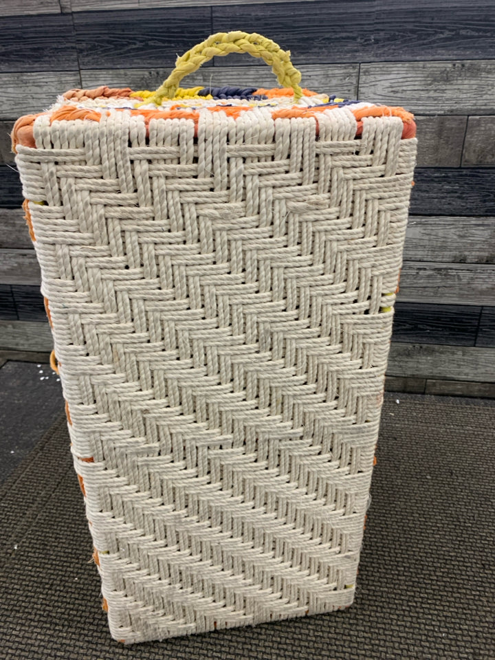 MULTI-COLOR WOVEN CHEST.