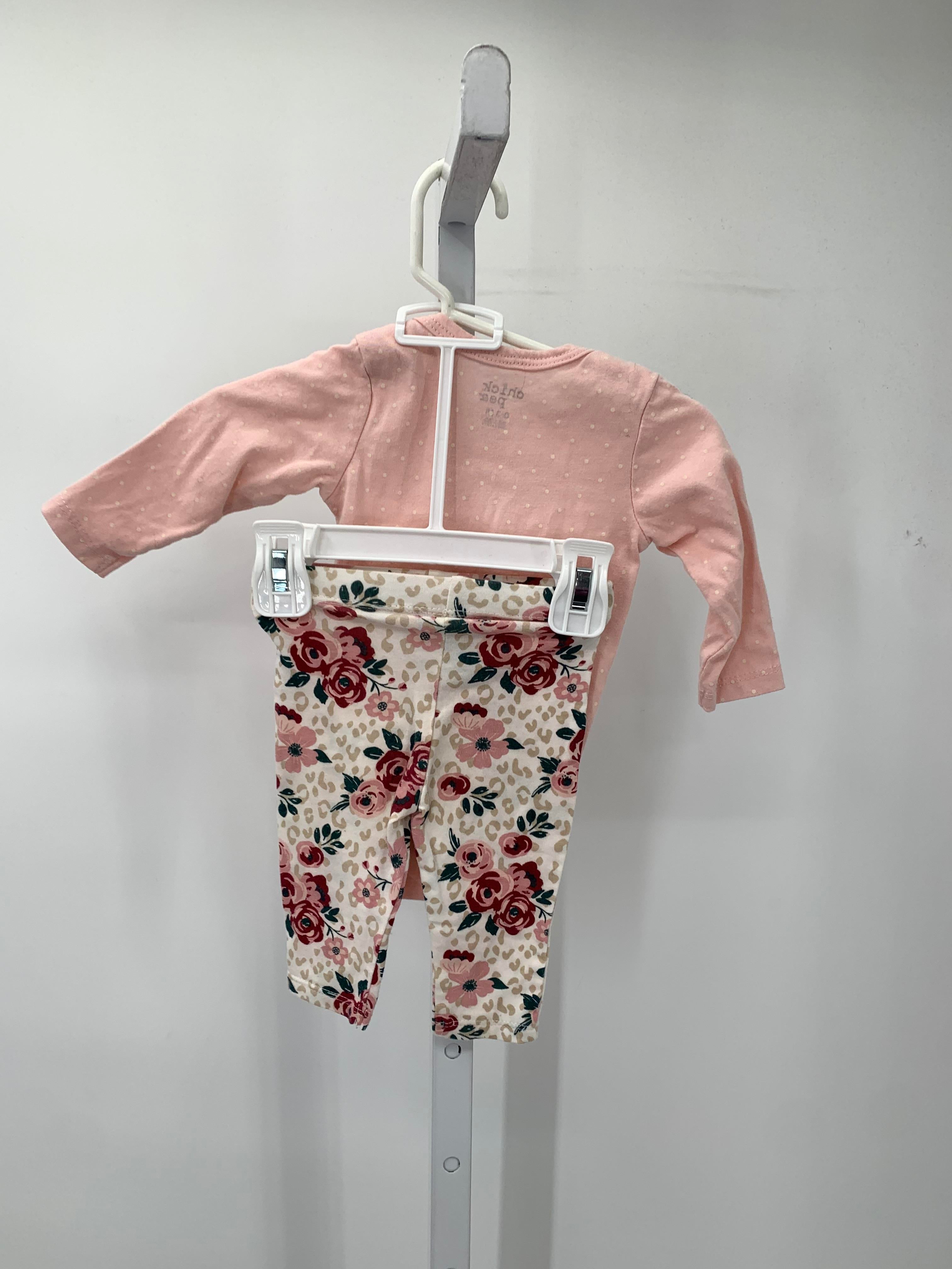 Chick Pea Size 0-3 months Girls 2 Pieces