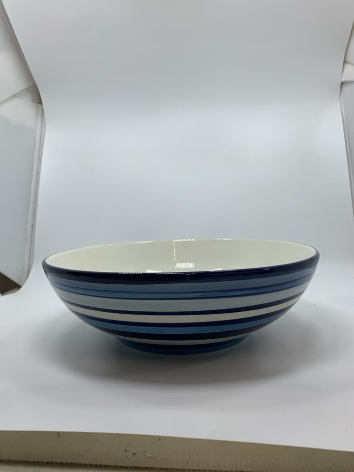 BLUE STRIPE SRVG BOWL.