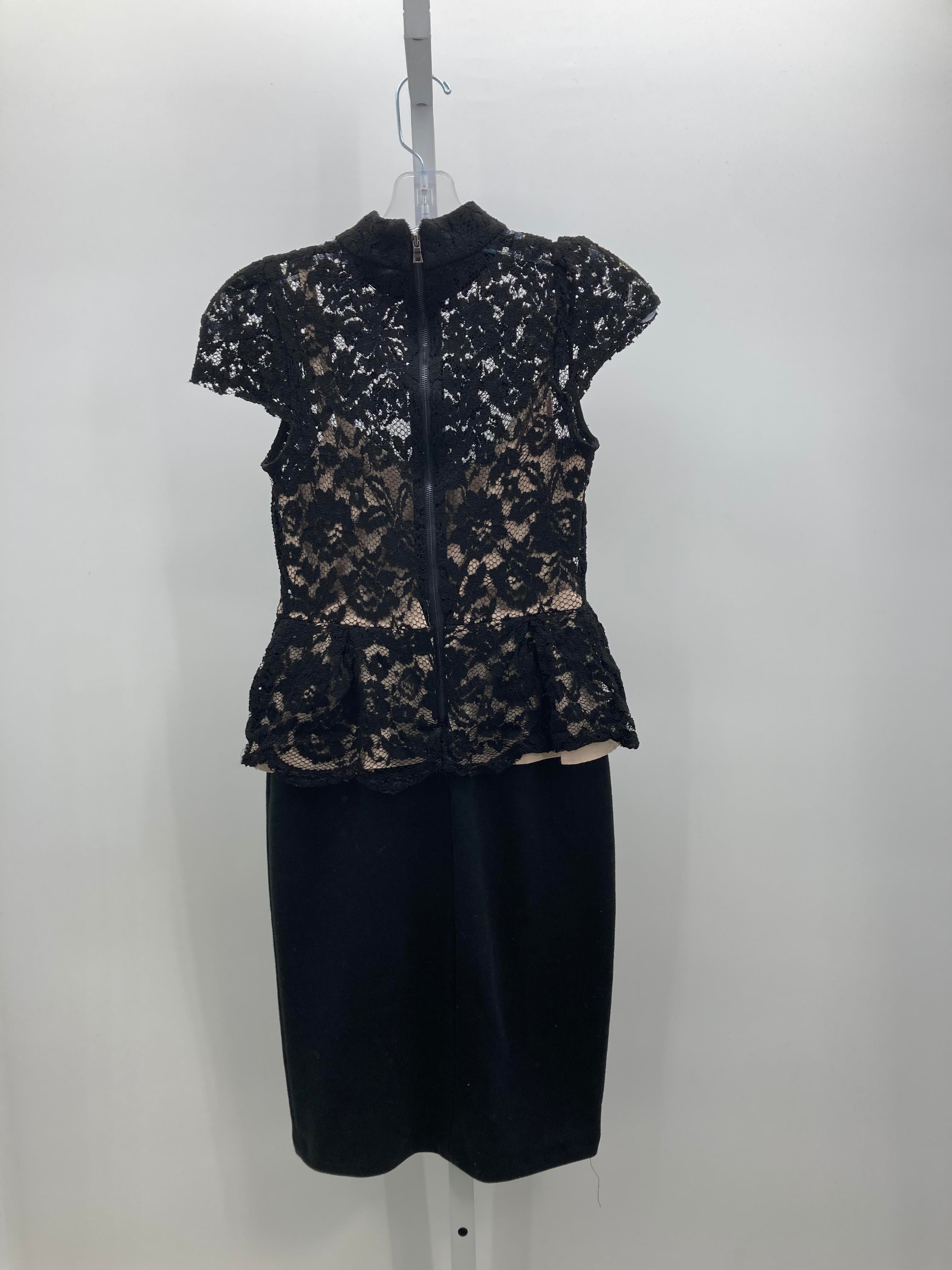 Venus Size 4 Misses Short Sleeve Dress