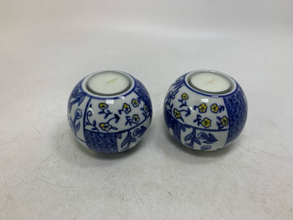 BLUE PATCHWORK/ FLORAL CERAMIC ASIAN STYLE TEA LIGHT HOLDERS.