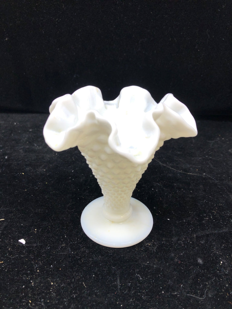 VTG HOBNAIL MILK GLASS WAVY EDGE VASE.