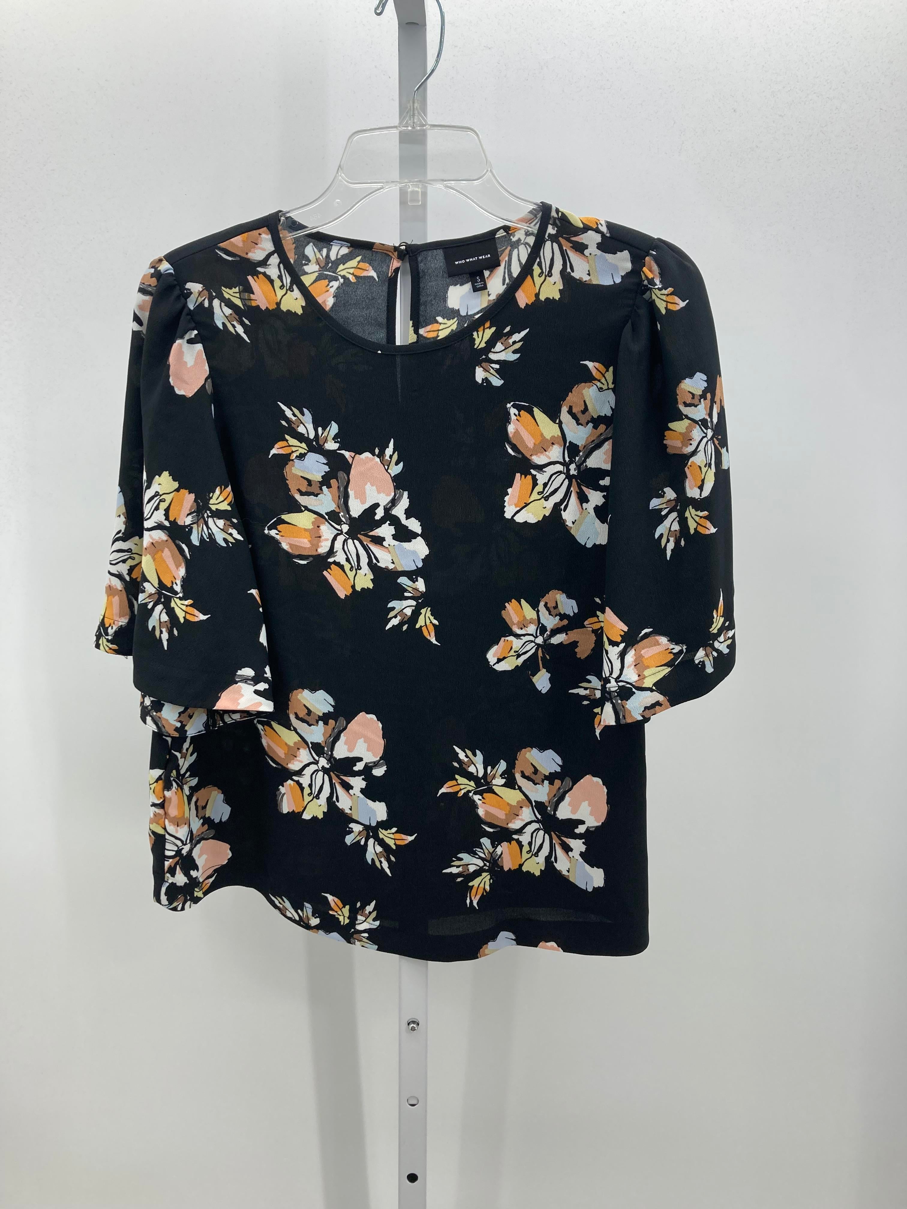 Who What Wear Size Small Misses Short Sleeve Shirt