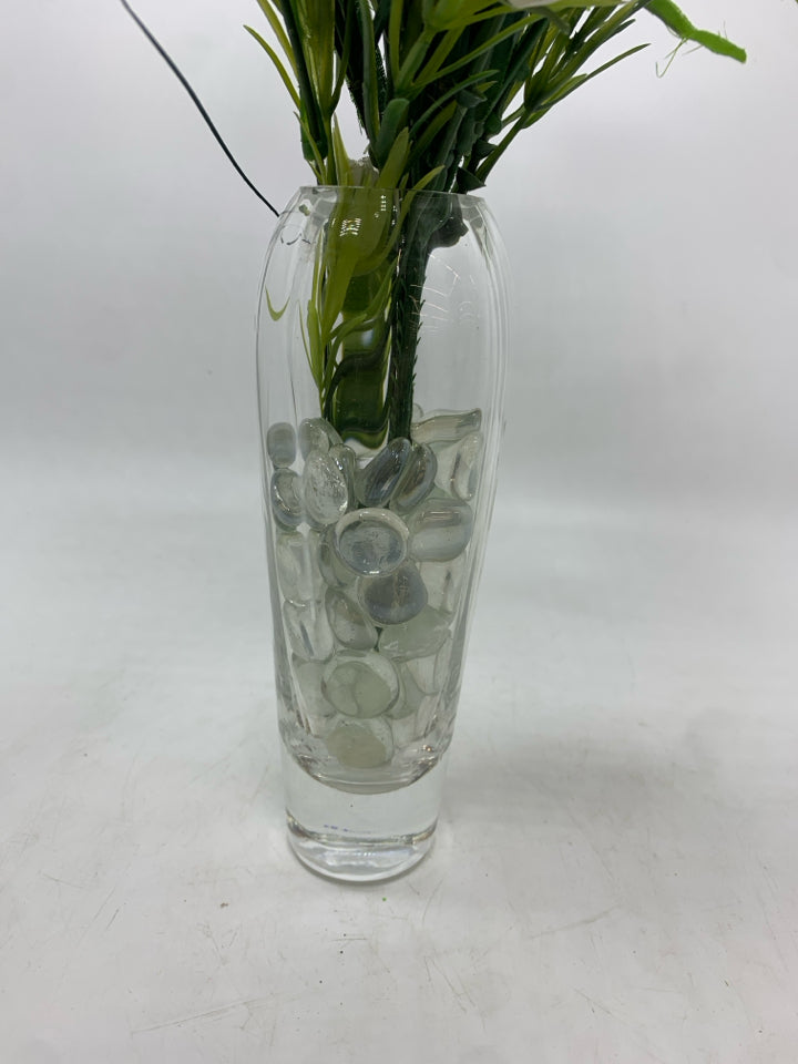 FAUX PURPLE FLOWER W/CARDINAL IN CUT GLASS VASE.