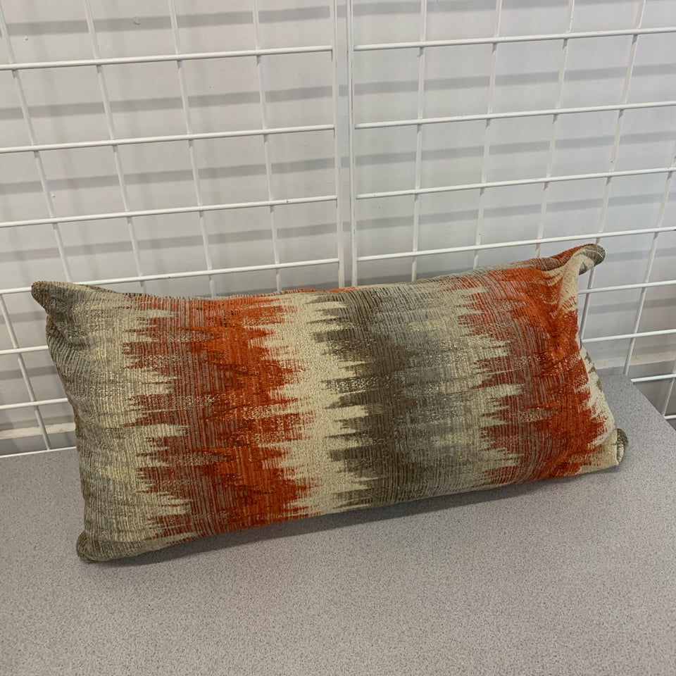 ORANGE/GRAY ZIG ZAG PILLOW.