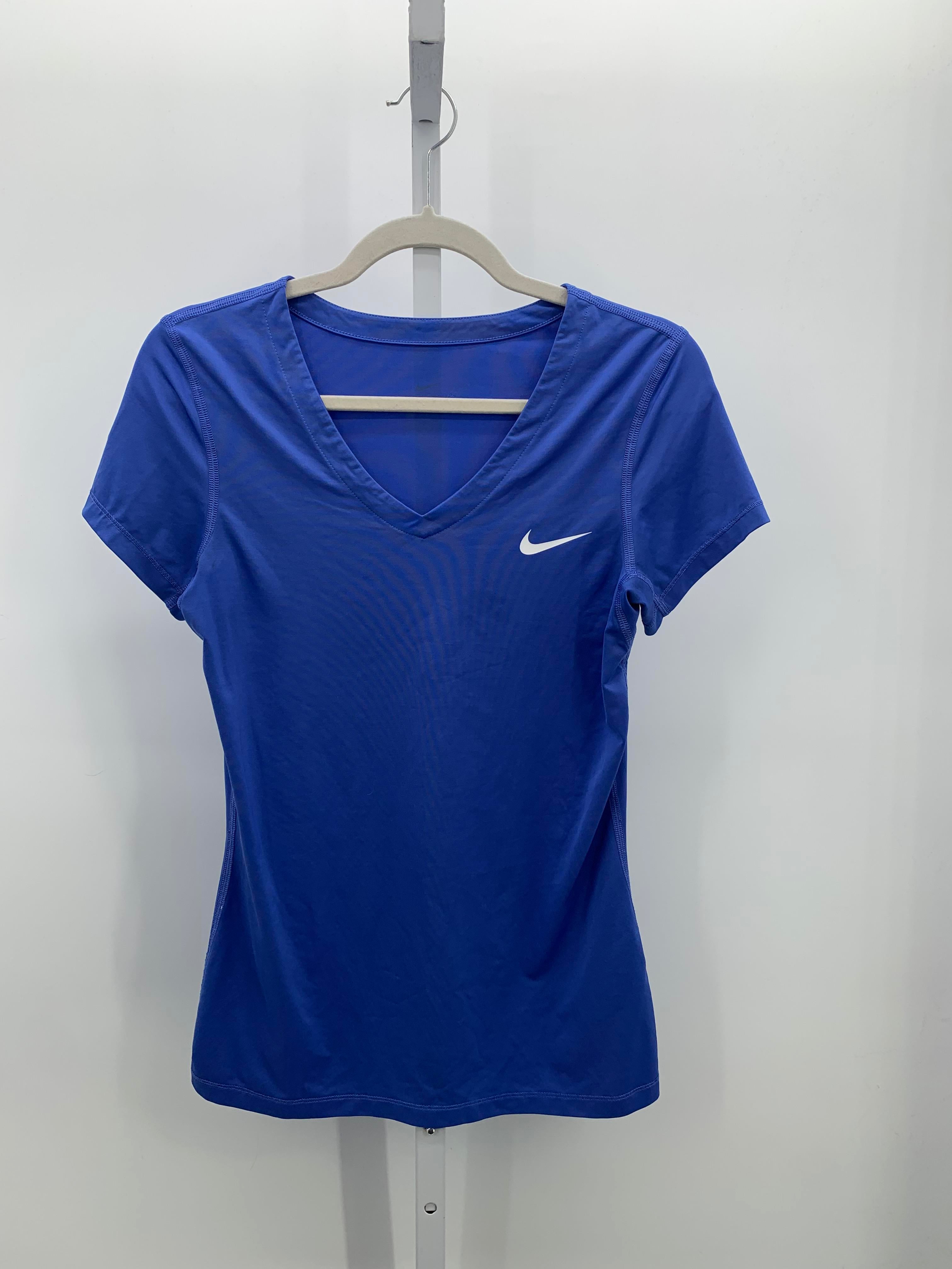 Nike Size Medium Misses Short Sleeve Shirt