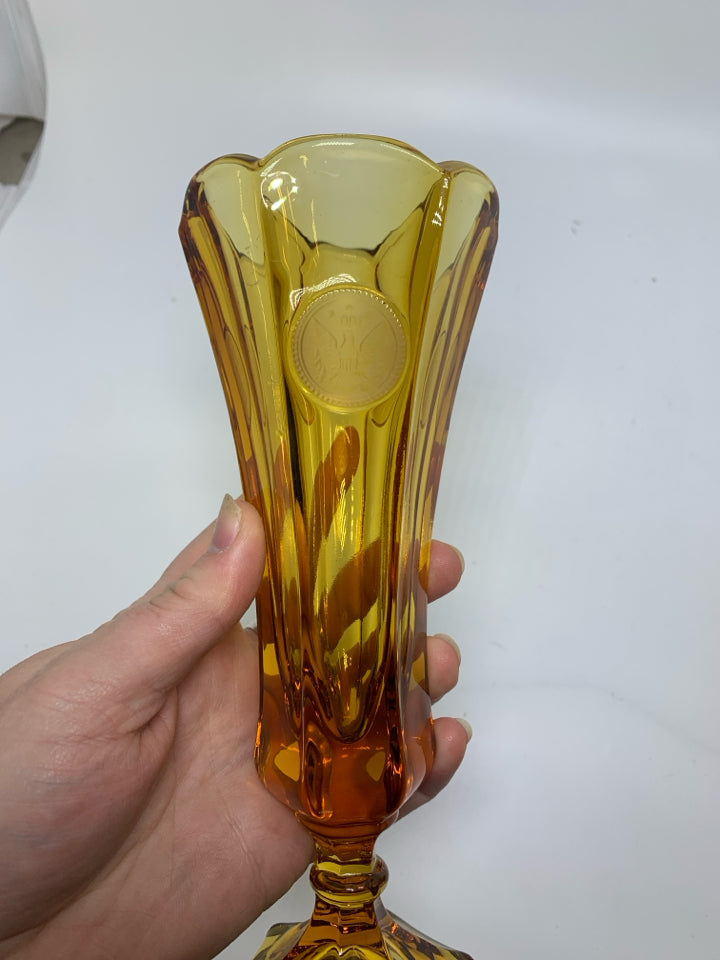 VTG FOSTORIA COIN GLASS FOOTED VASE.