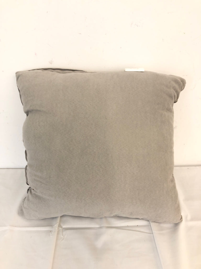 DECORATIVE PILLOW GRAY SUEDE WITH BLUE.