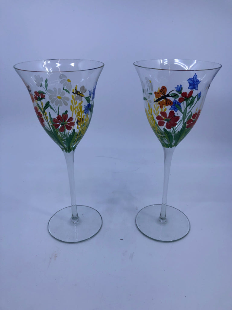 2 FLORAL PAINTED GLASSES.