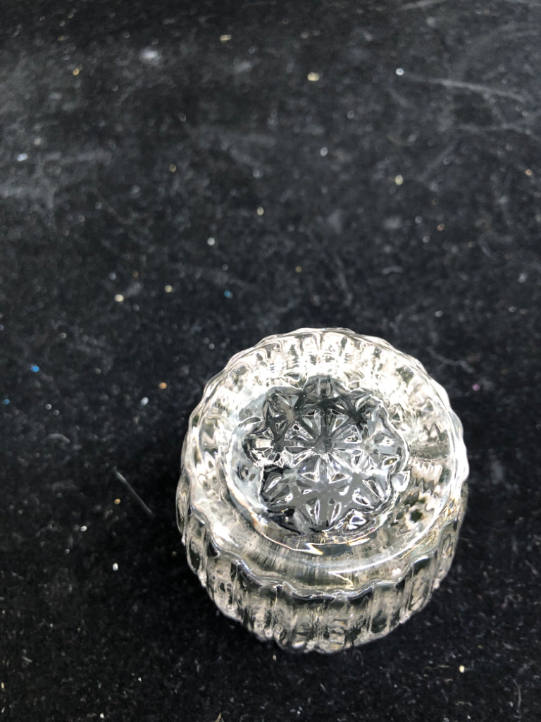 VTG CLEAR RIBBED GLASS TOOTHPICK HOLDER.