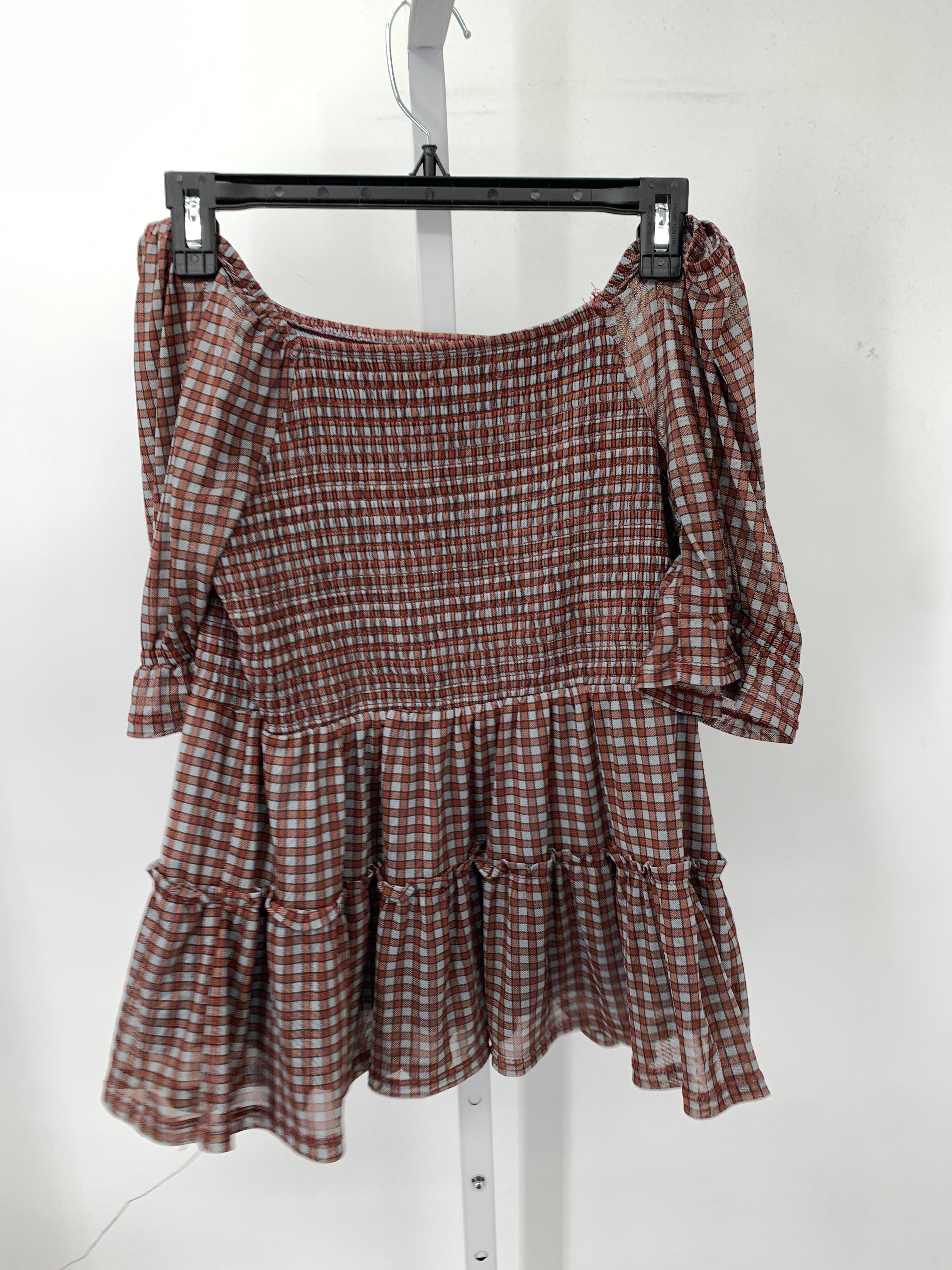 Maurices Size Medium Misses Short Sleeve Shirt