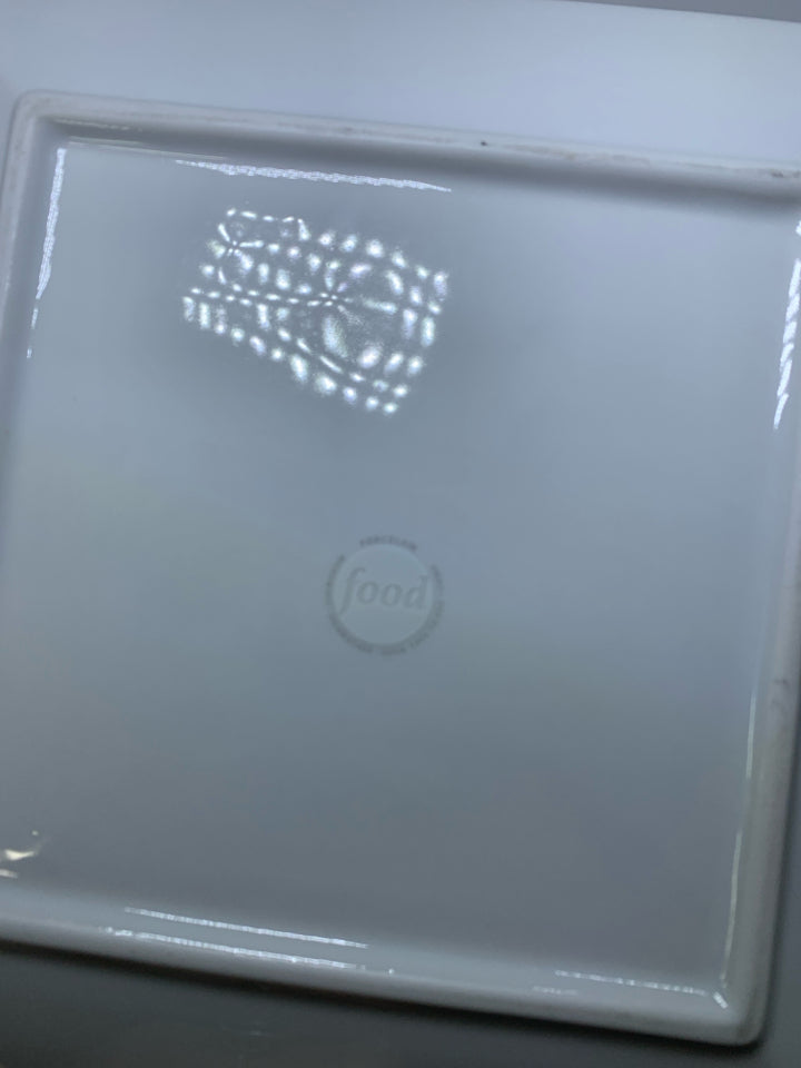 2 HEAVY SQUARE PLATTERS.