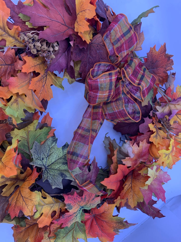 FAUX FALL LEAVES W BOW WREATH.
