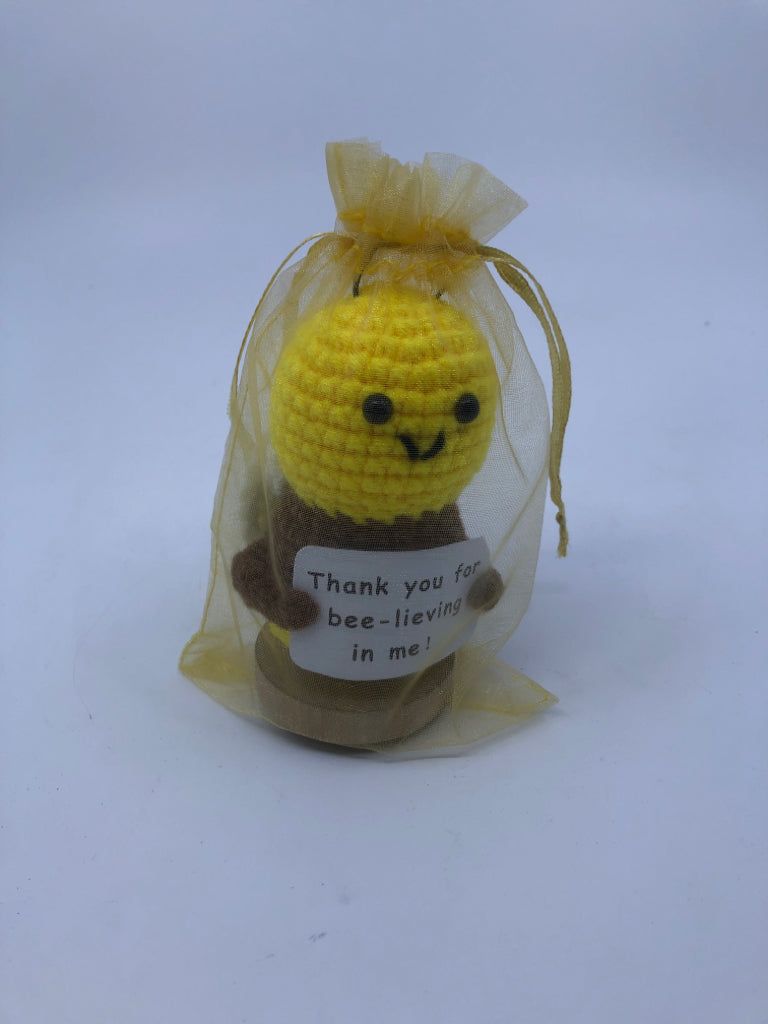 YARN BEE THANK YOU FIGURINE.