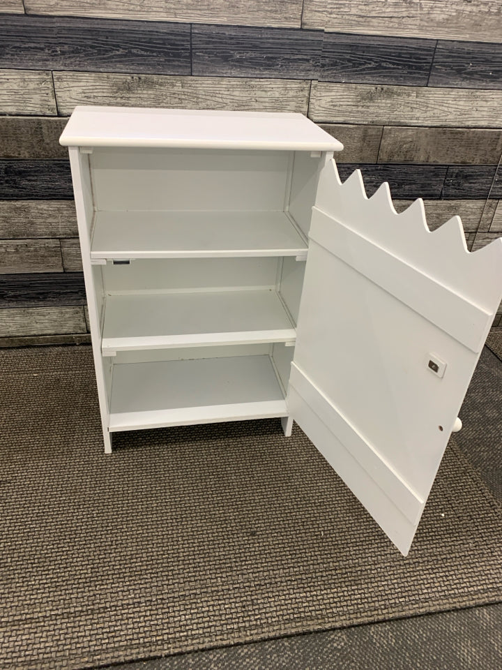 SMALL WHITE PAINTED CABINET W CATS AND FLORAL-3 SHELVES.