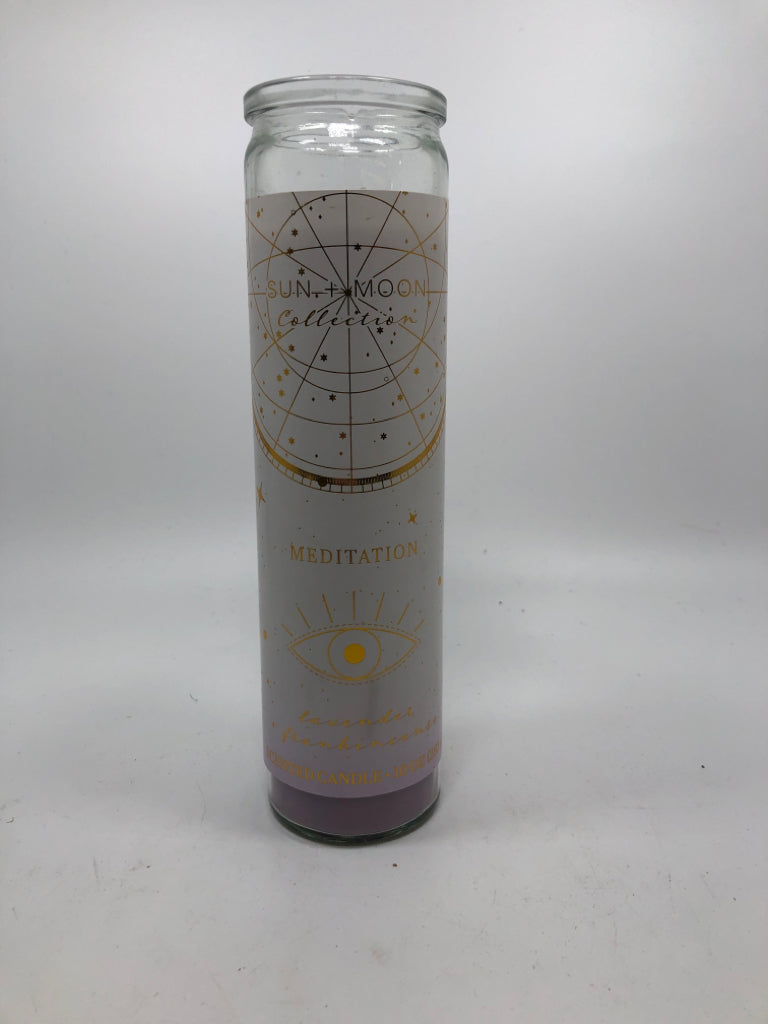 LONG MEDITATION CANDLE LAVENDER AND FRANKINCENSE.