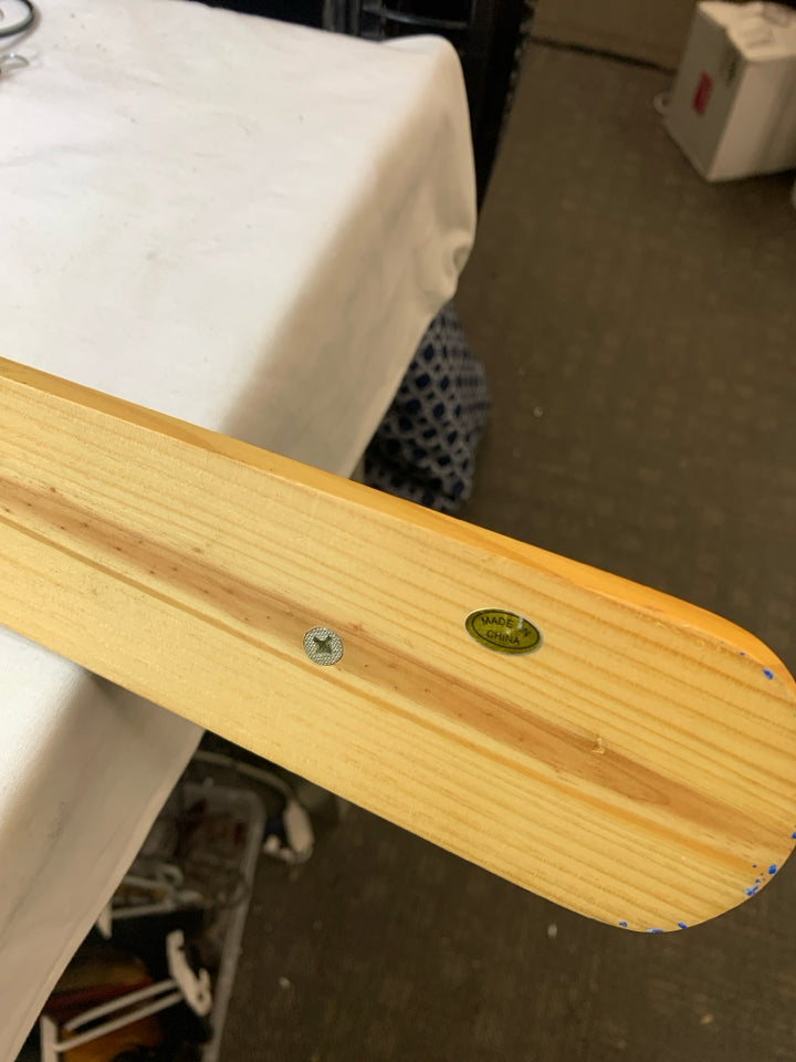 BASEBALL BAT HAT HOLDER.