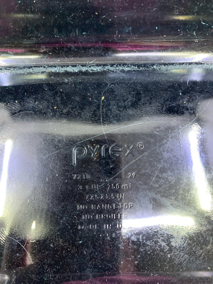 PYREX BAKING DISH.