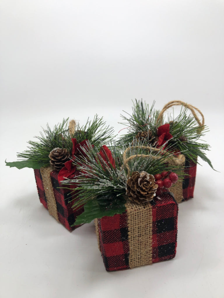 3 PLAID SQUARE PINECONE ORNAMENTS.