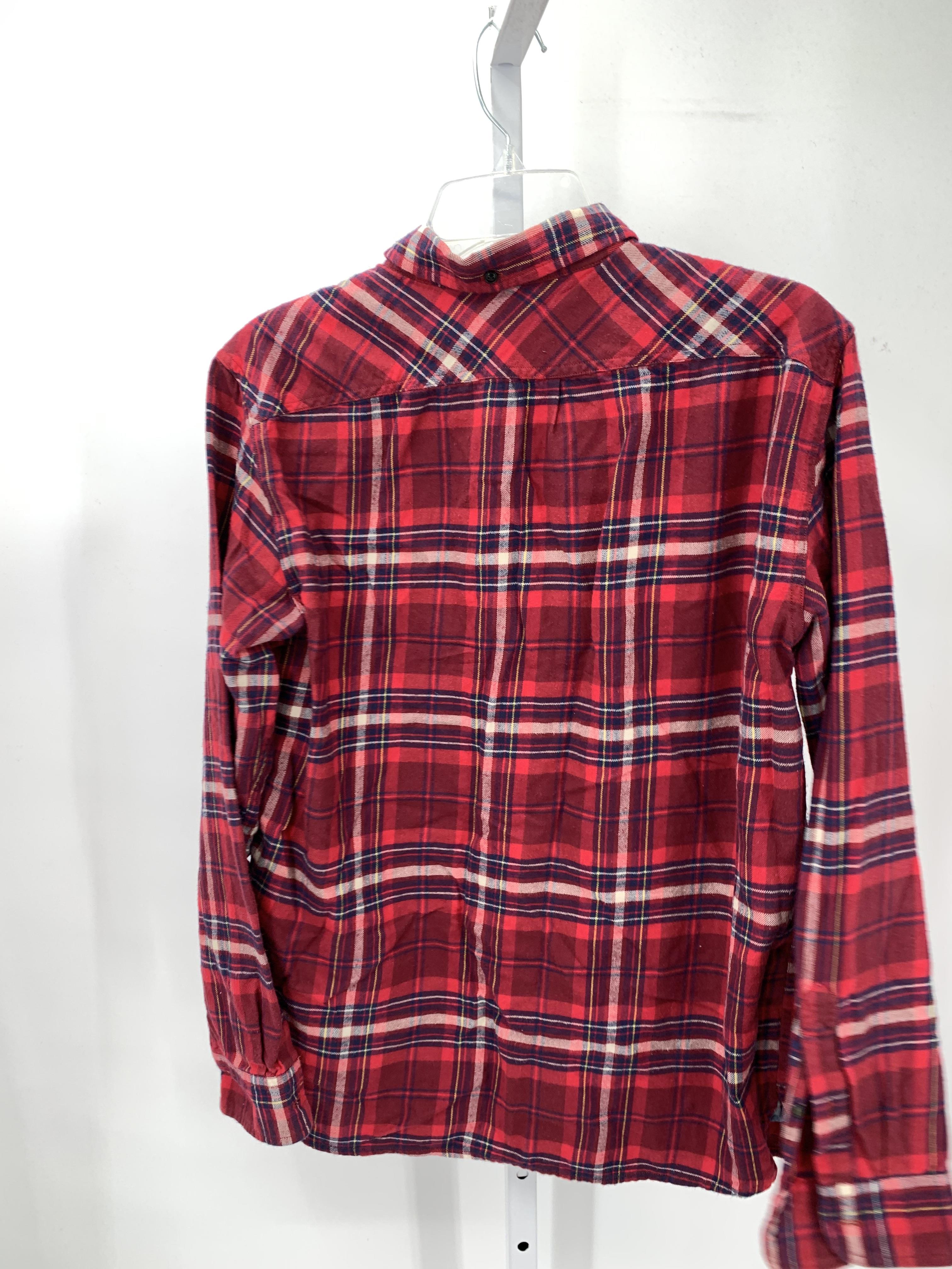 PLAID BTN DOWN